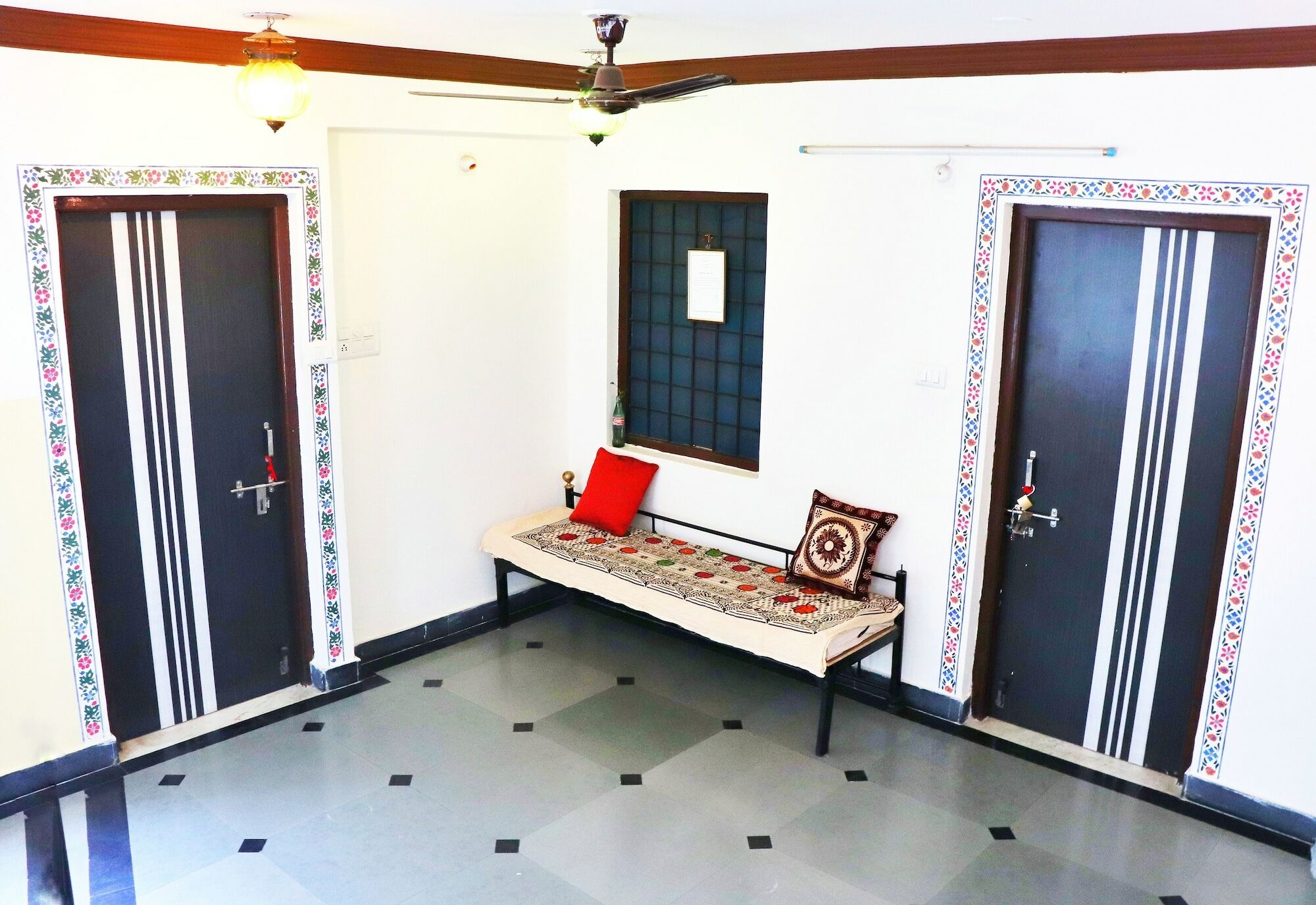 Black Pepper Home Stay Udaipur Exteriör bild